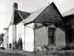 1st Chapel c.1846 on William Street